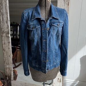 Bandolino Medium Wash Denim Jacket